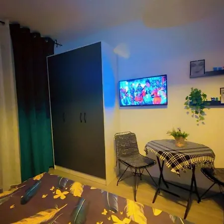 Daire Kings For 3 Lezhë