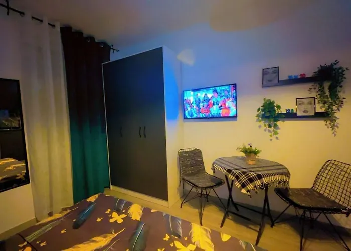 Daire Kings For 3 Lezhë